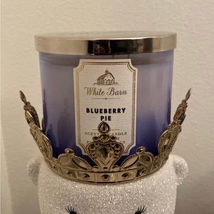 Bath and body works blueberry pie candle